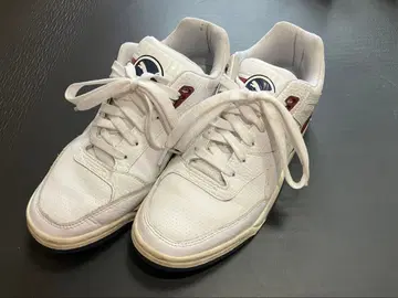 PUMA 화이트 스니커즈 25.0cm