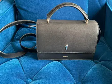 BALLY 블랙 가죽 핸드백
