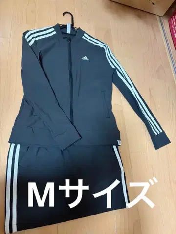 adidas 셋업 자켓 스커트 골프 시착만 한 상품 M 사이즈