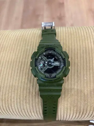 CASIO G-SHOCK 손목시계 카키 5146