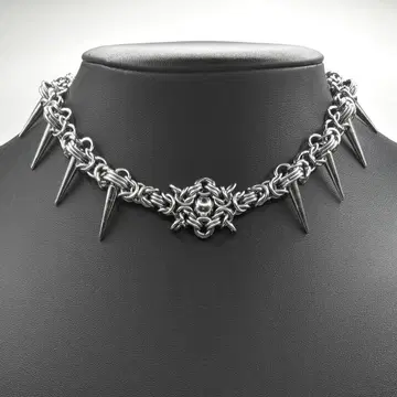 [ chainmail ] silver spike necklace goth