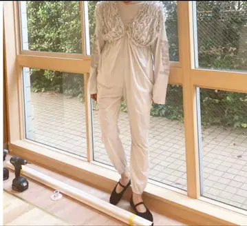 HOLIDAY 홀리데이 올인원 한정판 색상
