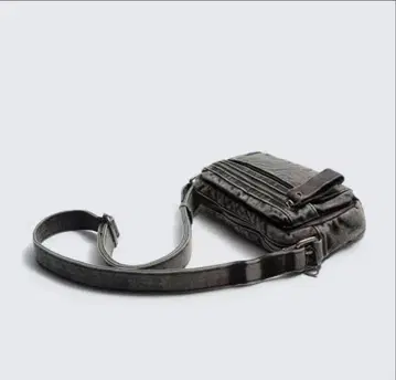 ZARA 워시드 이펙트 데님 크로스백