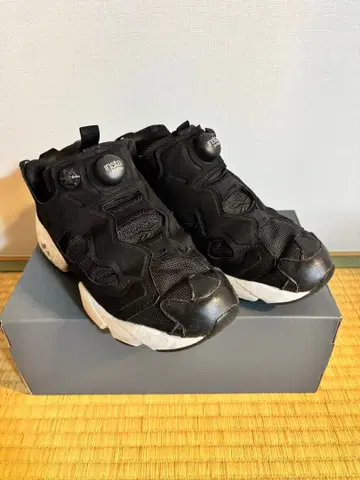 [중고품] Reebok 펌프 퓨리 24.5cm 블랙