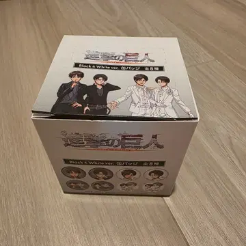 진격의 거인 Black & White ver. 캔뱃지 엘렌