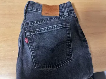 Levi's 501 블랙 데님 팬츠