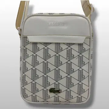 새상품급 LACOSTE 라코스테 숄더백 카메라백 가죽 화이트