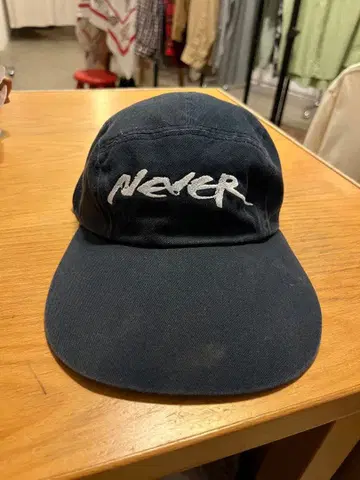 thisisneverthat 네이비 캡 자수 모자 페이드 로고