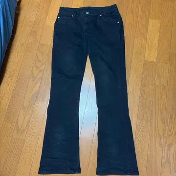 EDWIN 부츠컷 데님