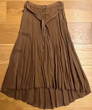 ZARA 헤믈 플레어 스커트