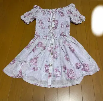 LIZ LISA 꽃무늬 오프숄더 상의