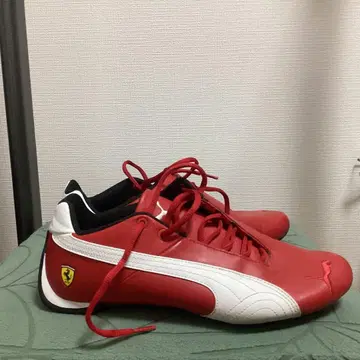 PUMA 페라리 스니커즈 레드