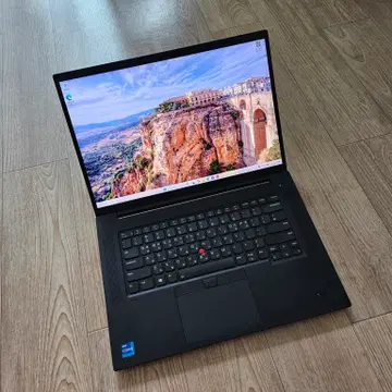 極美品 32GB・1TB レノボ P1 Gen3 T1000搭載 15.6型 Lenovo ThinkPad P1 Gen 3 (i7/ 32GB/ 1TB) | 브랜드 중고거래 플랫폼