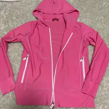 YONEX 요넥스 후드티 핑크 M 사이즈 귀여운 색상으로 레어