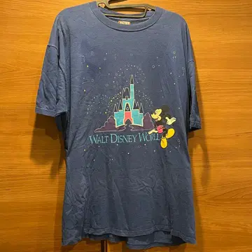 90-00s Walt Disney World Tee