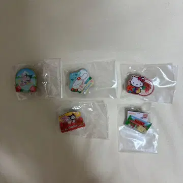 산리오 오키나와 이시가키섬 한정판 핀즈 핀 배지