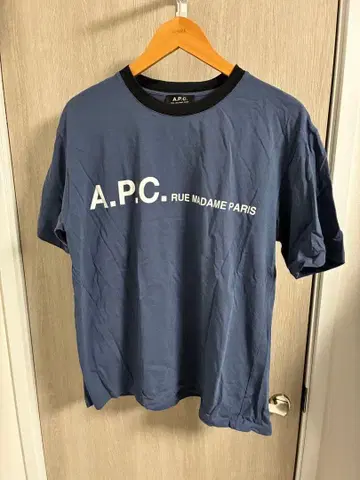 A.P.C. 로고 프린트 T셔츠