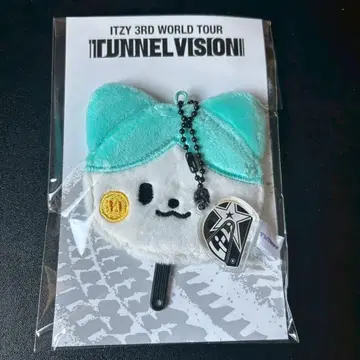 ITZY 리아 TUNNEL VISION 서울콘 부채 키링