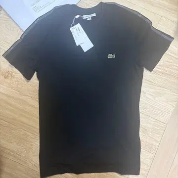 LACOSTE 라코스테 로고 테이프 크루넥 T셔츠 블랙