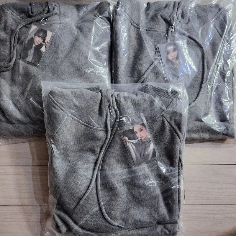에스파 팝업 후드티