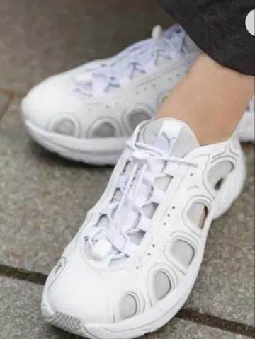 [새상품] PUMA 푸마 스포츠 샌들 화이트 샌들 23cm