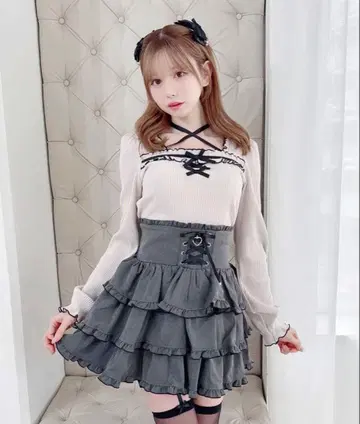 MA*RS 마즈 3단 메로 프릴 치마바지 차콜