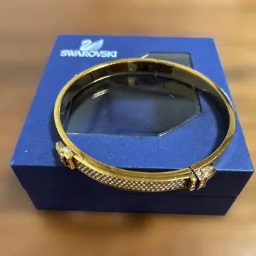 SWAROVSKI 뱅글 팔찌