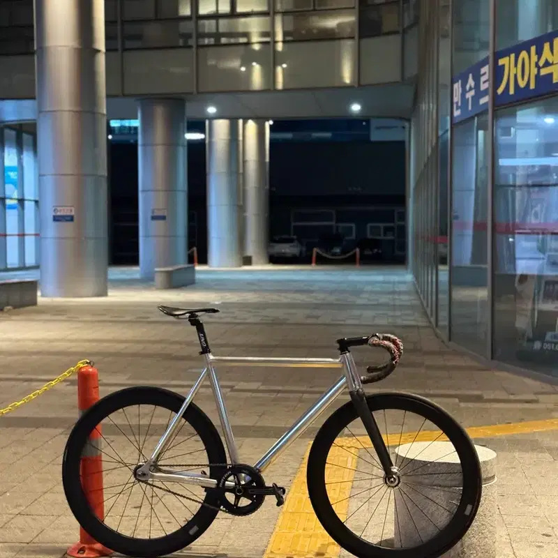 콘스탄틴 디스페랄 2024