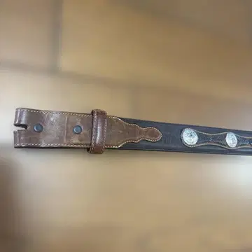 천연 가죽 가죽 벨트 콩초 장식 웨스턴 스타일