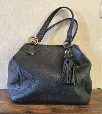 MICHAEL KORS 블랙 가죽 숄더백