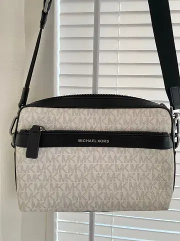 Michael Kors 마이클코어스 숄더백