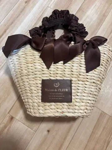 메종 드 플뢰르 Maison de FLEUR 카고백