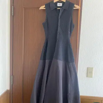 Bibiy. MIRIAM DRESS 그레이 샘플