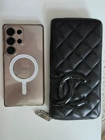 [정품] 샤넬 깜봉 라인 짚어라운드 장지갑 (Chanel Cambon Ligne