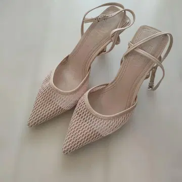 ZARA 메쉬 앵클 스트랩 펌프스 베이지