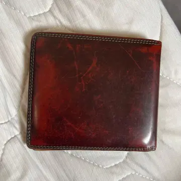 Genuine Cordovan 접이식 지갑 브라운