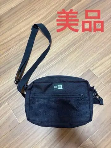 최종 가격 인하! NEW ERA 숄더백 블랙