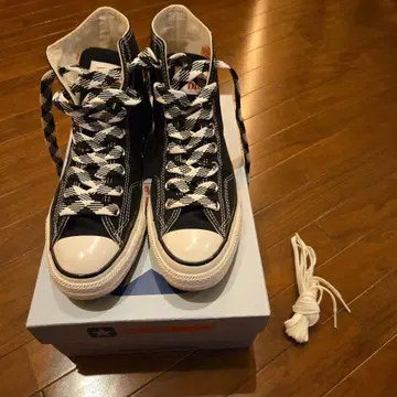 컨버스 스트레인저 씽스 27cm