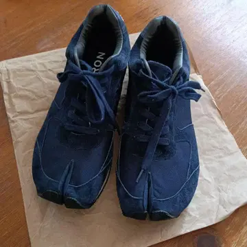 NAPRON x Lafeet TABI 스니커즈 네이비