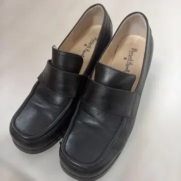 Margaret Howell 가죽 로퍼 힐 블랙 23cm