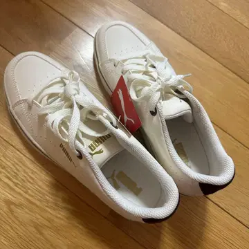 PUMA 코트포인트 벌크퍼프 BG 스니커즈 22.5cm 미사용