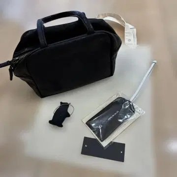 메루카리 택배 엽서 사이즈 올네드포이유a 보스턴 백 에코백 키링 포함