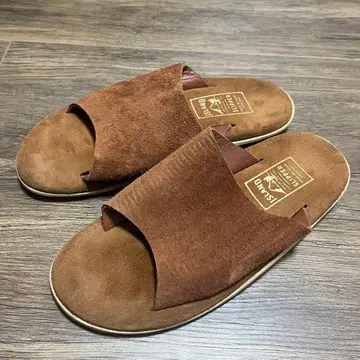 ISLAND SLIPPER 스웨이드 아일랜드 브라운 27cm