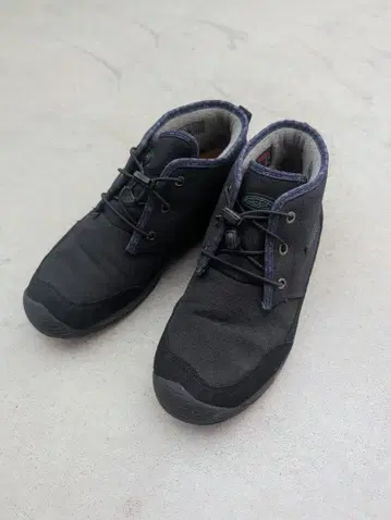 [ 새상품급 ] KEEN 킨 후드처카 워터프루프 방수 27cm 블랙