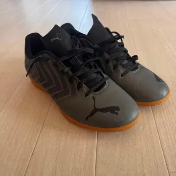 PUMA 풋살화 26cm
