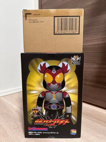 진골조제법 S.H.Figuarts 이콘화의 빨간 아기토 & 베어브릭 세트