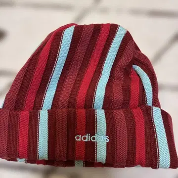 adidas 니트 모자 비니 스트라이프 패턴