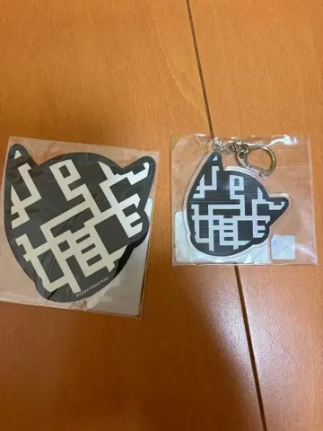 아톰 실루엣 아크릴 키링 스티커