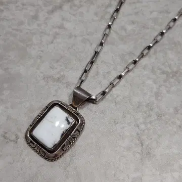 NAVAJO 화이트 버팔로 목걸이 SILVER925