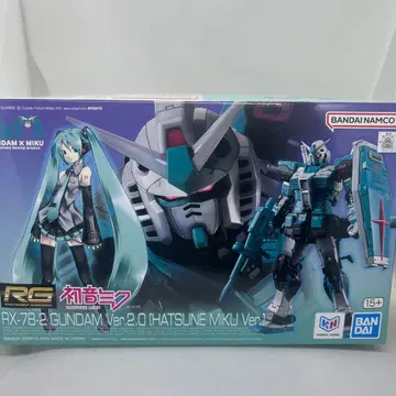 RG 1/144 RX-78-2 건담 하츠네 미쿠 Ver.